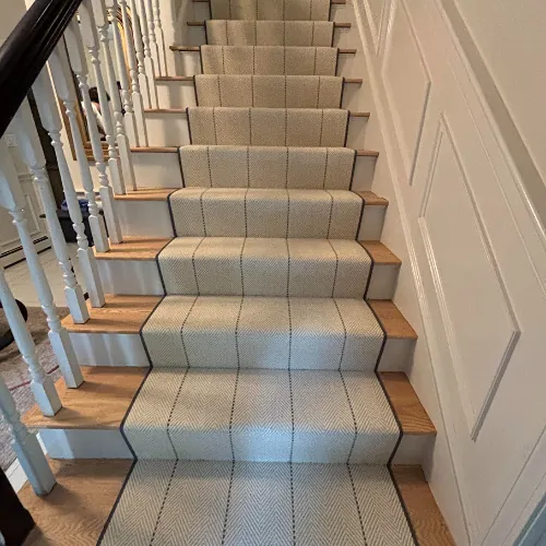 arrow floor carpet one design